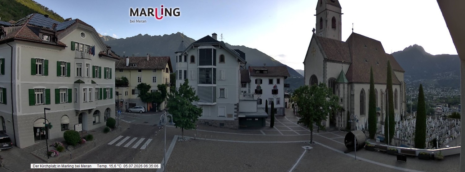Archived image Webcam Marling - Piazza Chiesa