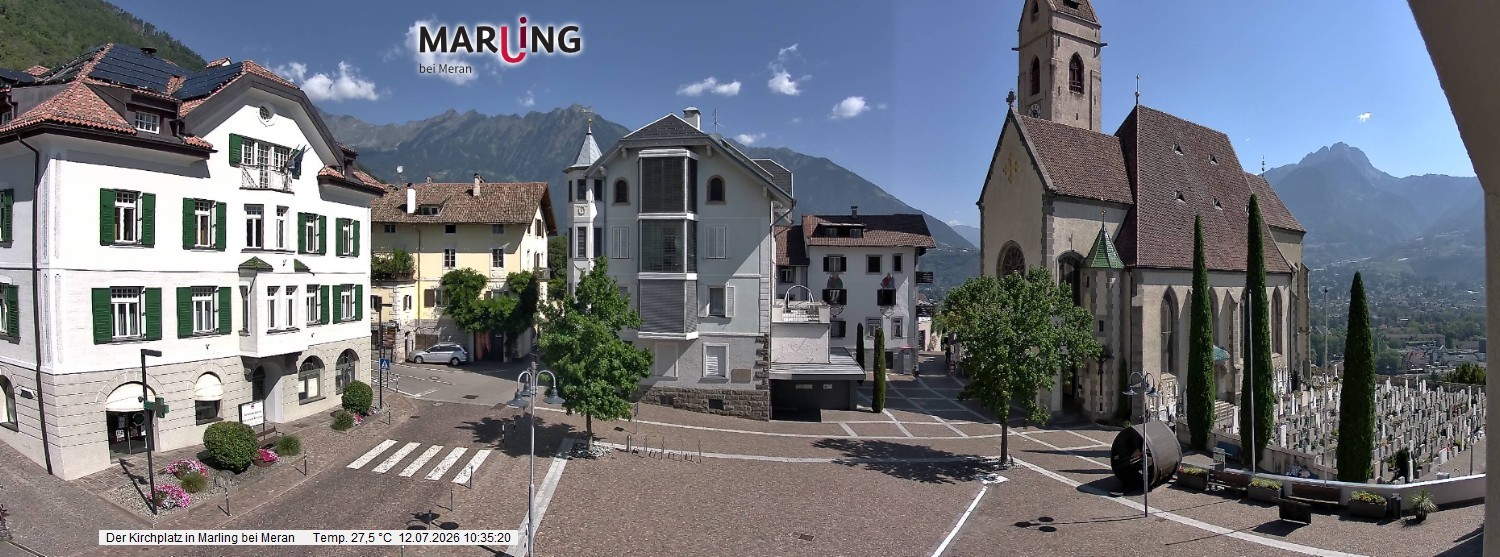 Archived image Webcam Marling - Piazza Chiesa