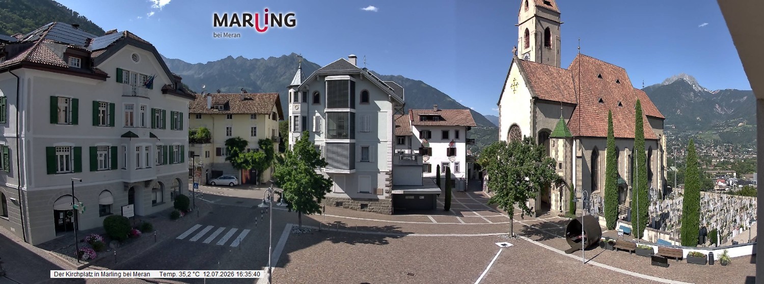 Archived image Webcam Marling - Piazza Chiesa