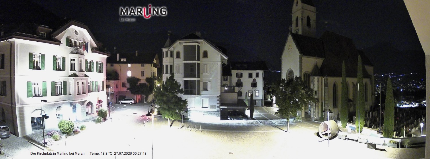 Archived image Webcam Marling - Piazza Chiesa