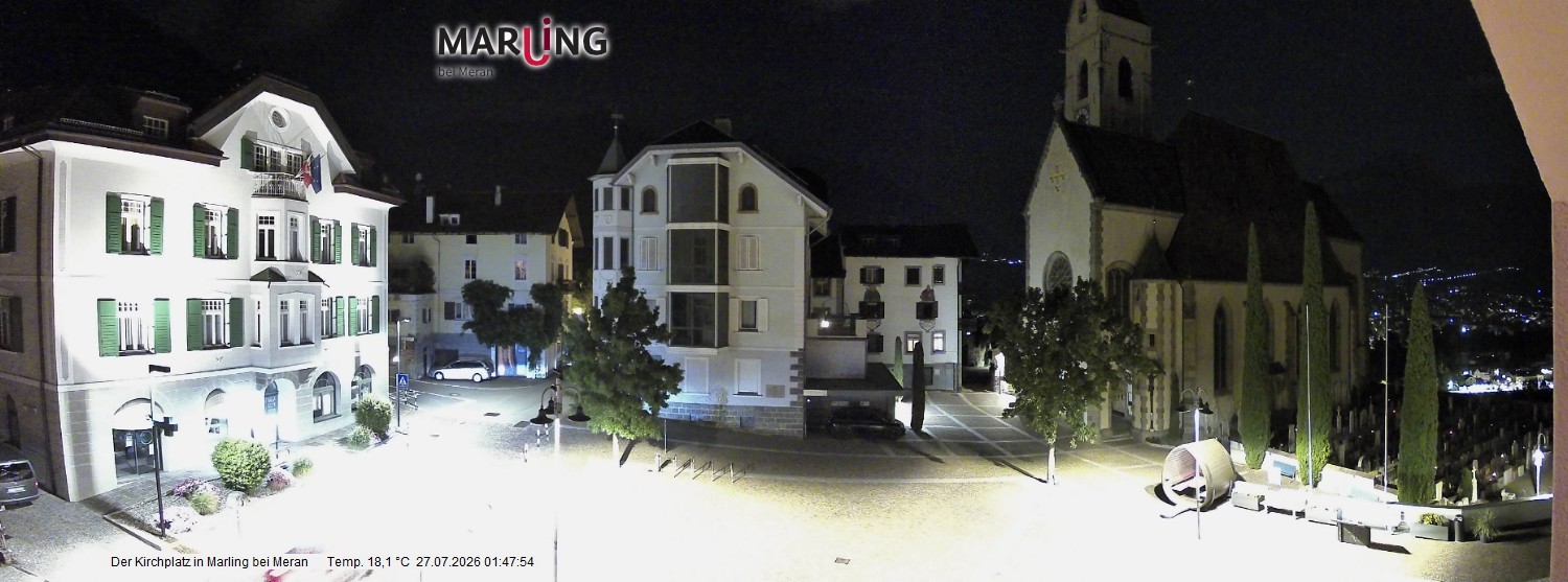 Archived image Webcam Marling - Piazza Chiesa
