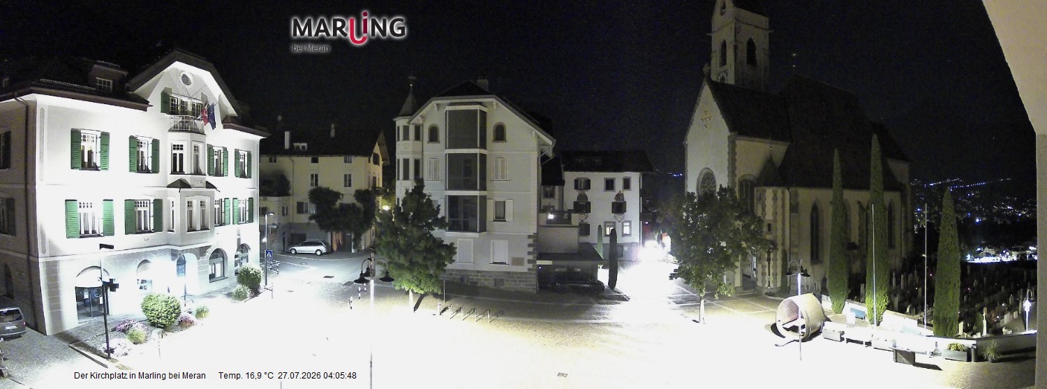 Archived image Webcam Marling - Piazza Chiesa
