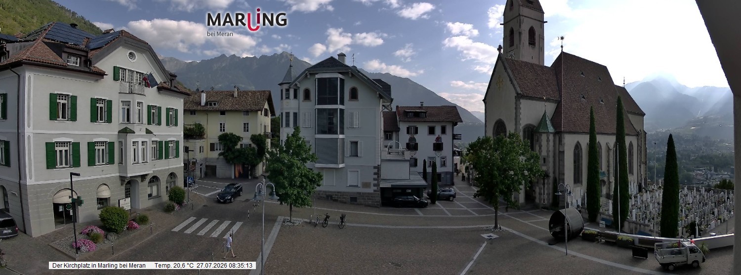 Archived image Webcam Marling - Piazza Chiesa