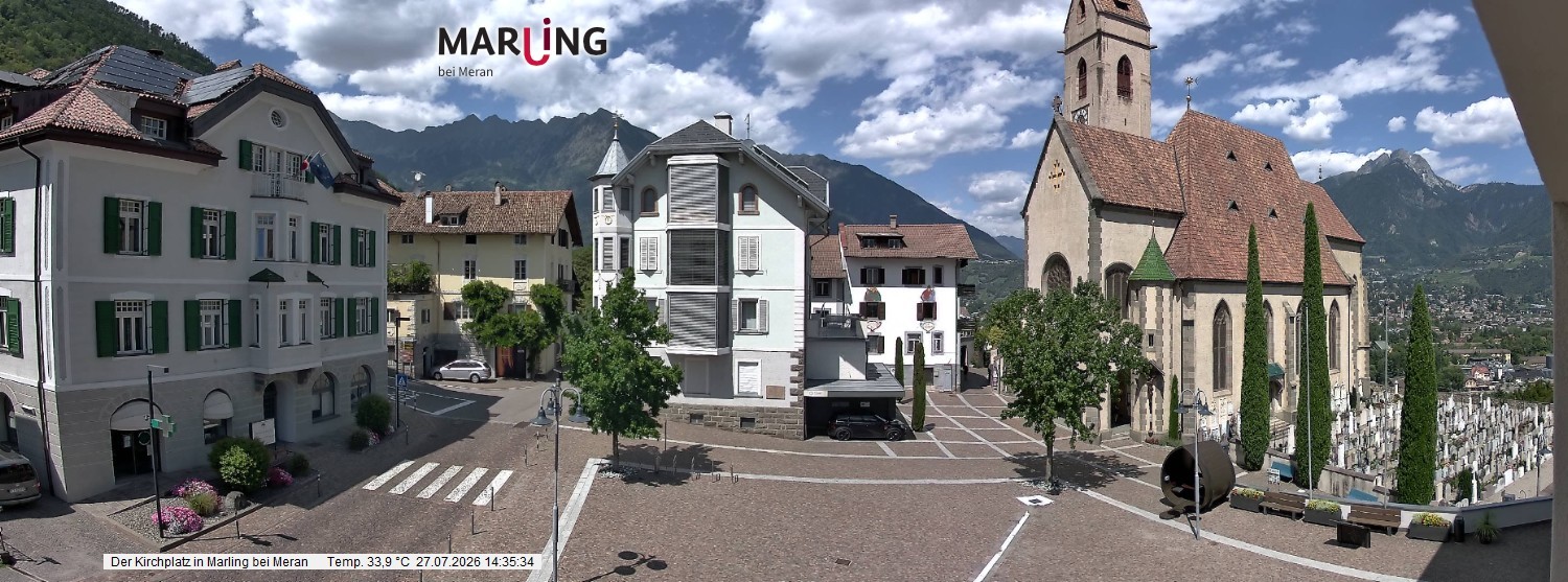 Archived image Webcam Marling - Piazza Chiesa