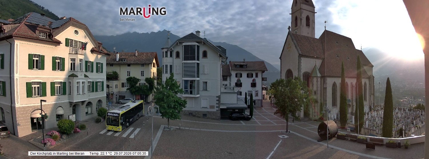 Archiv Foto Webcam Pfarrkirche Maria Himmelfahrt Marling