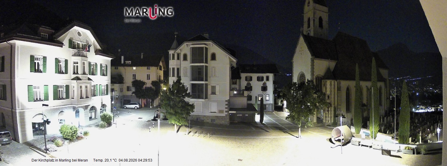 Archived image Webcam Marling - Piazza Chiesa