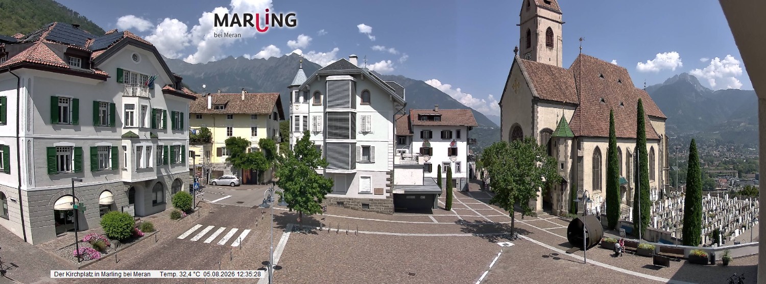 Archived image Webcam Marling - Piazza Chiesa