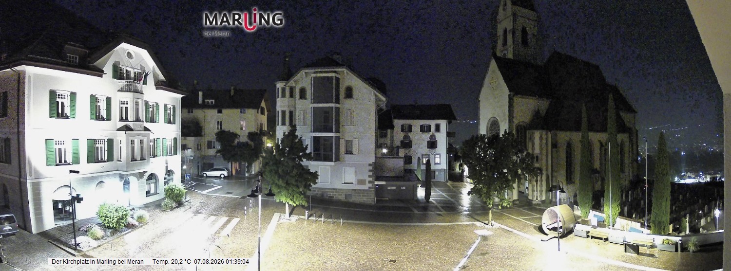 Archived image Webcam Marling - Piazza Chiesa