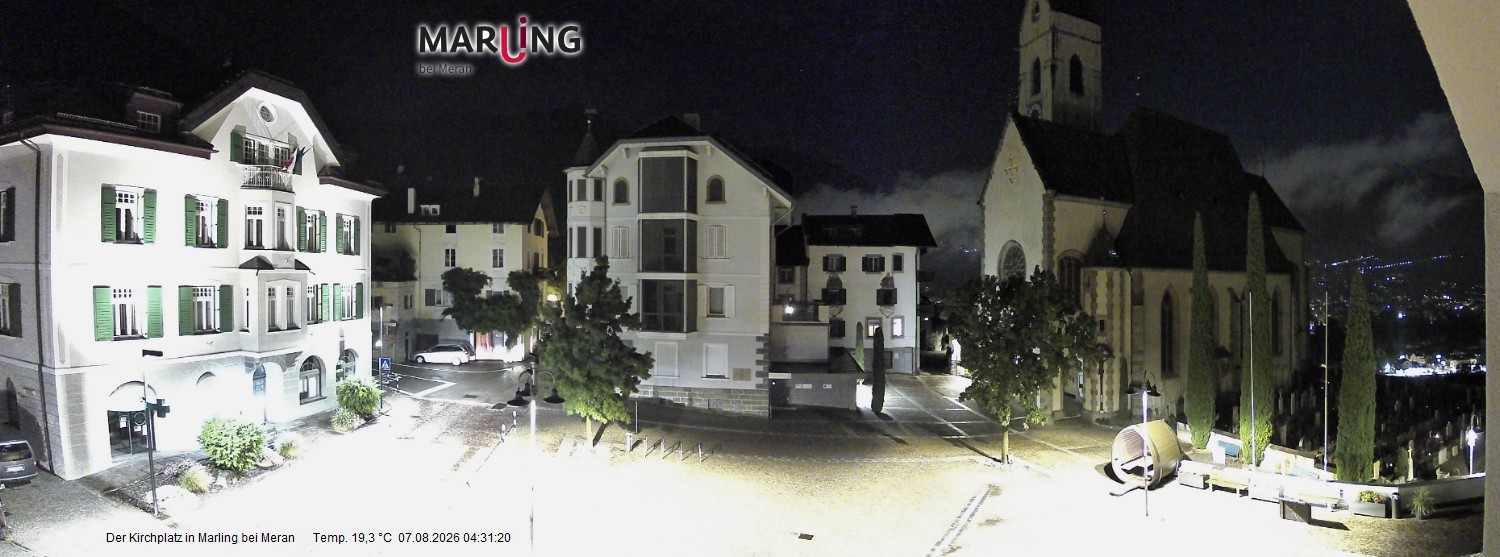 Archived image Webcam Marling - Piazza Chiesa