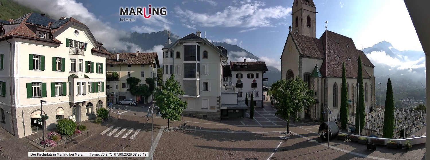 Archived image Webcam Marling - Piazza Chiesa