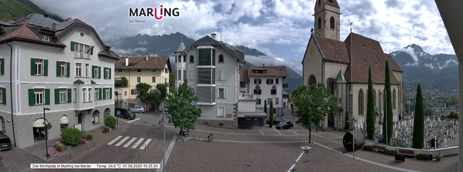 Archived image Webcam Marling - Piazza Chiesa