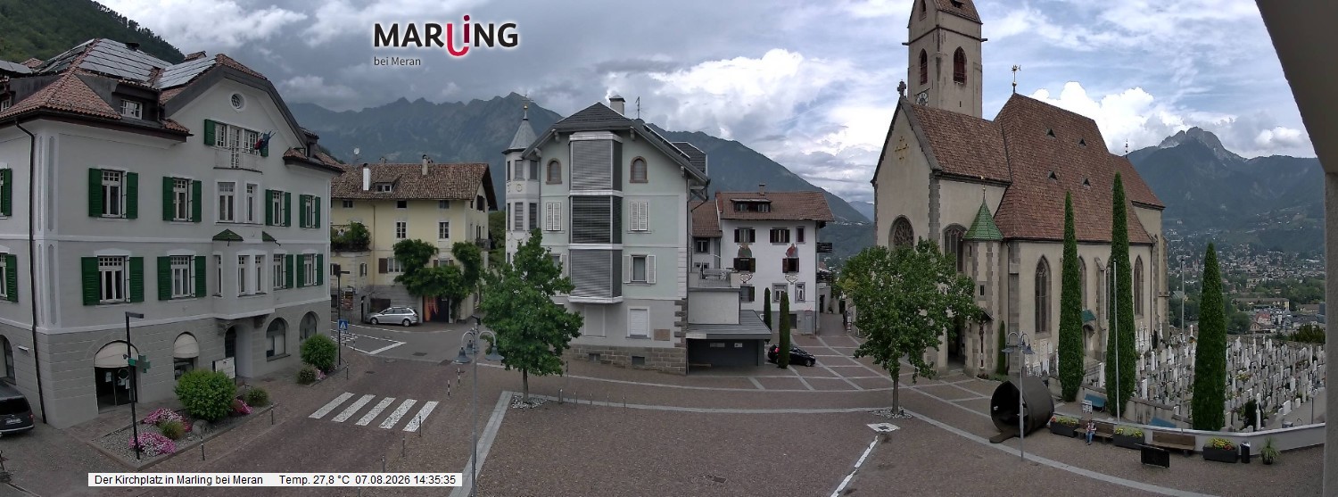 Archived image Webcam Marling - Piazza Chiesa