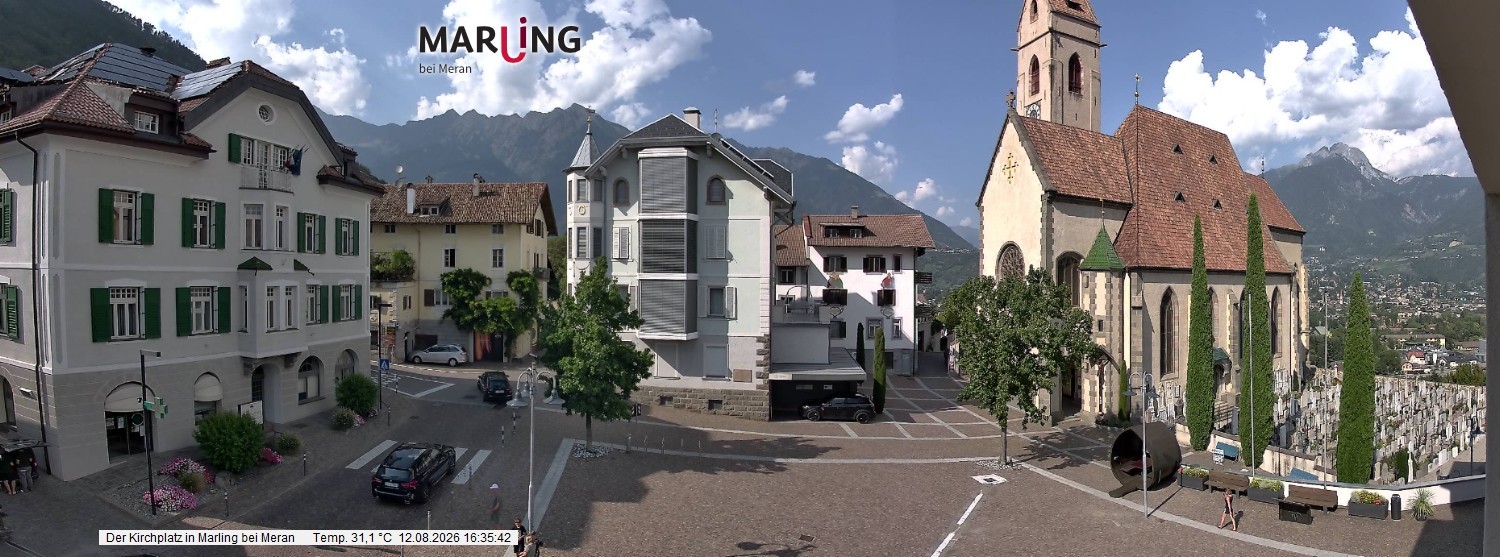 Archived image Webcam Marling - Piazza Chiesa