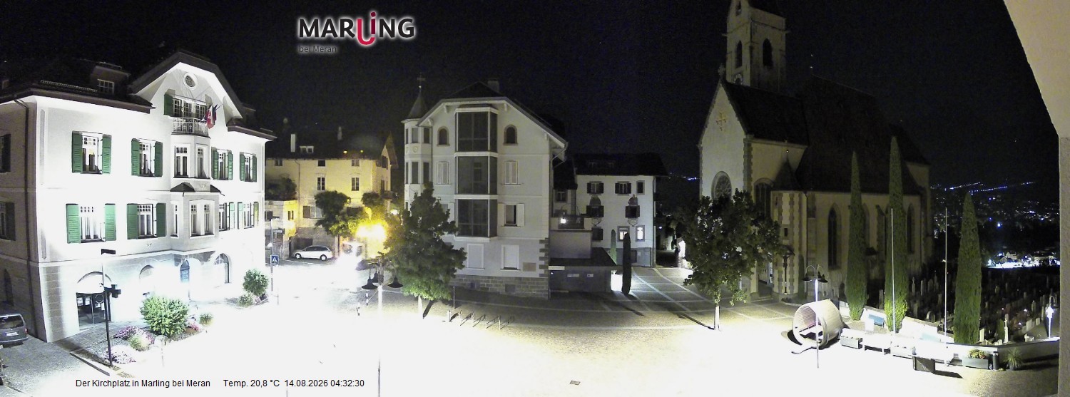 Archived image Webcam Marling - Piazza Chiesa