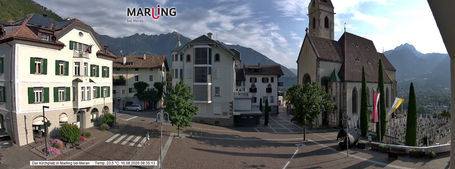 Archived image Webcam Marling - Piazza Chiesa