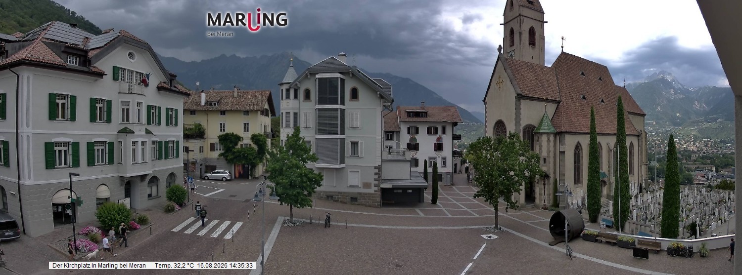 Archived image Webcam Marling - Piazza Chiesa