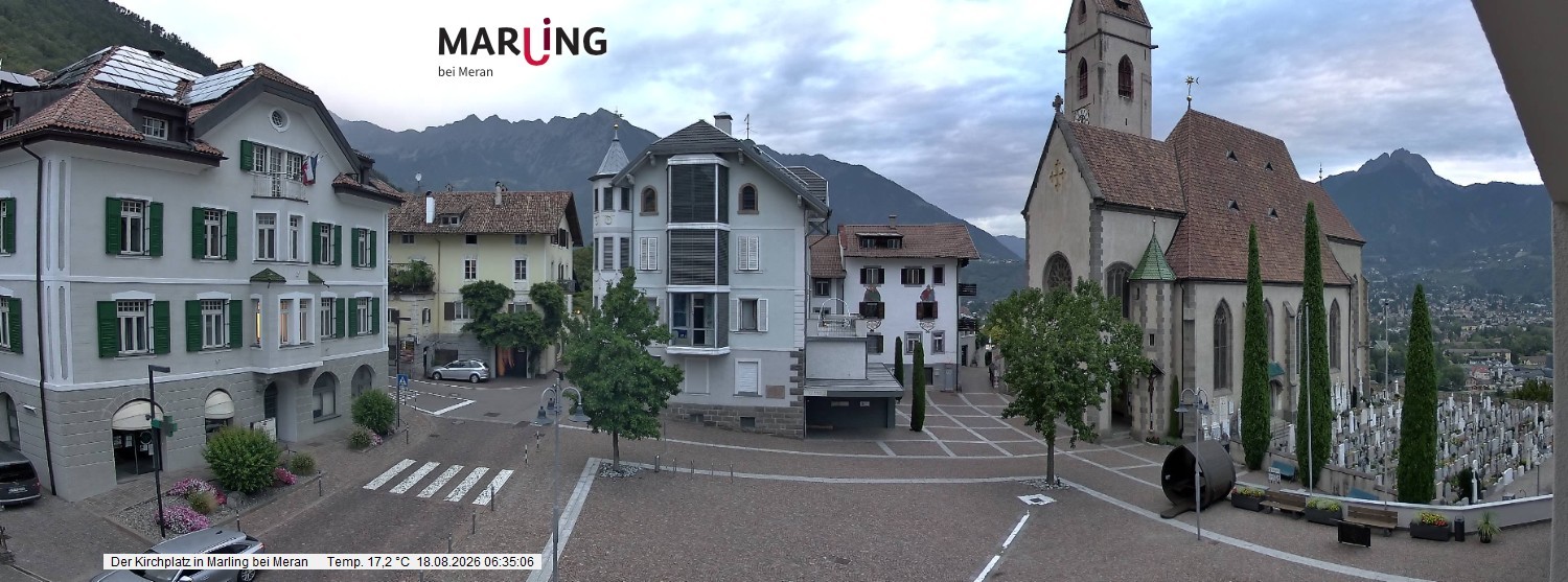 Archived image Webcam Marling - Piazza Chiesa