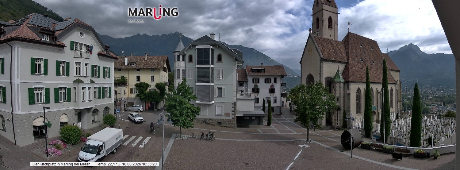 Archived image Webcam Marling - Piazza Chiesa