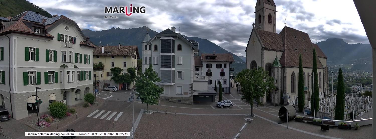 Archived image Webcam Marling - Piazza Chiesa