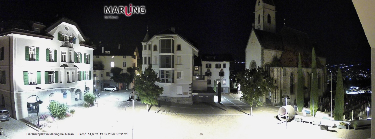 Archived image Webcam Marling - Piazza Chiesa