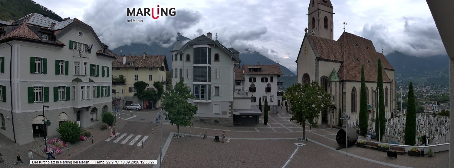 Archived image Webcam Marling - Piazza Chiesa