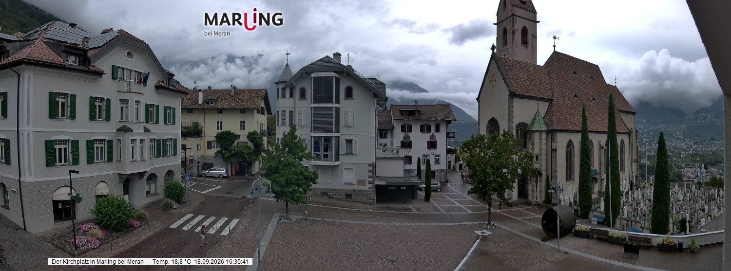 Archived image Webcam Marling - Piazza Chiesa