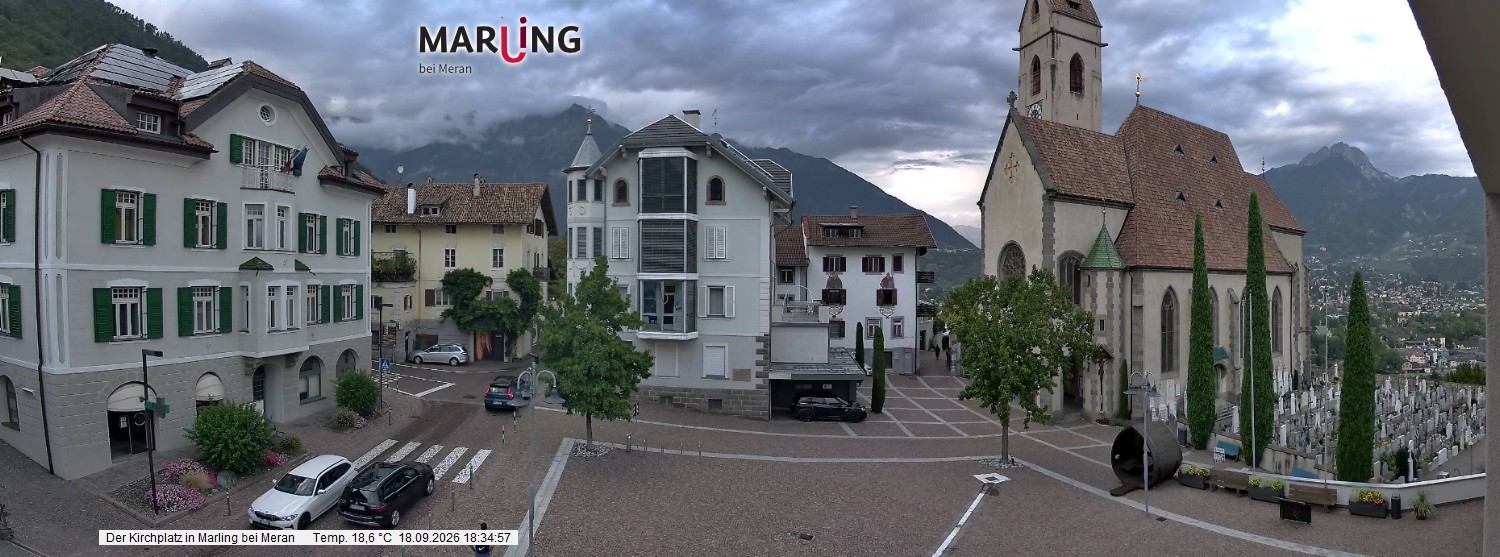 Archived image Webcam Marling - Piazza Chiesa