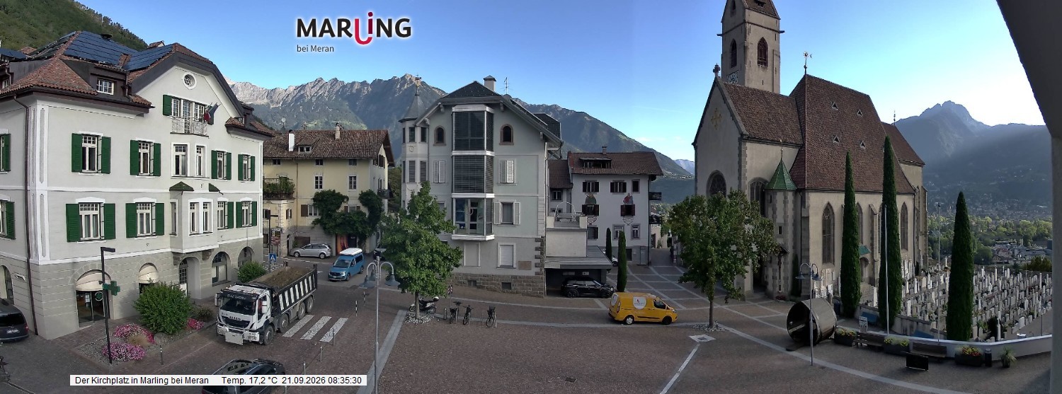 Archived image Webcam Marling - Piazza Chiesa