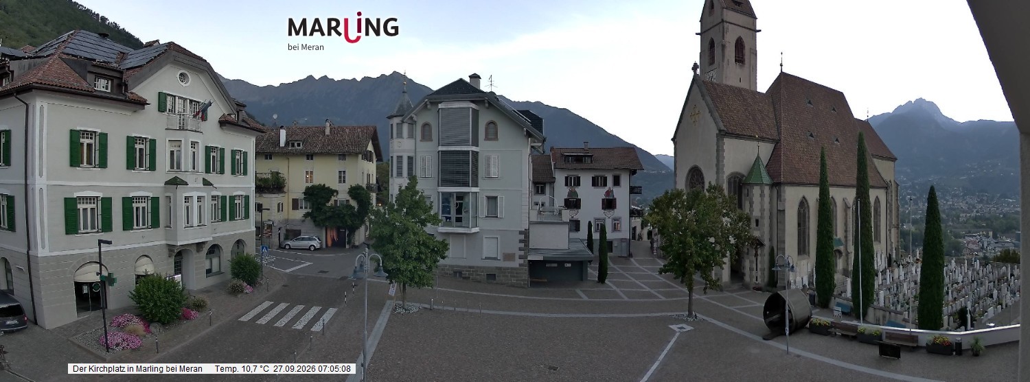 Archived image Webcam Marling - Piazza Chiesa