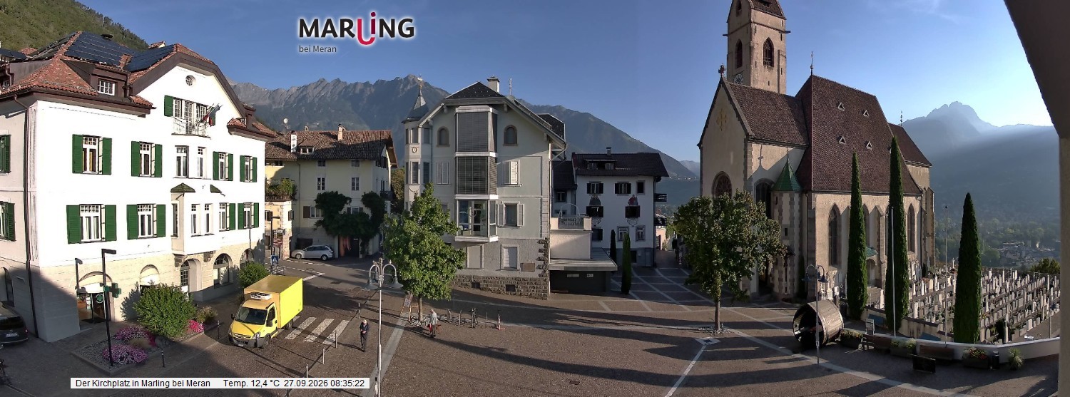Archived image Webcam Marling - Piazza Chiesa