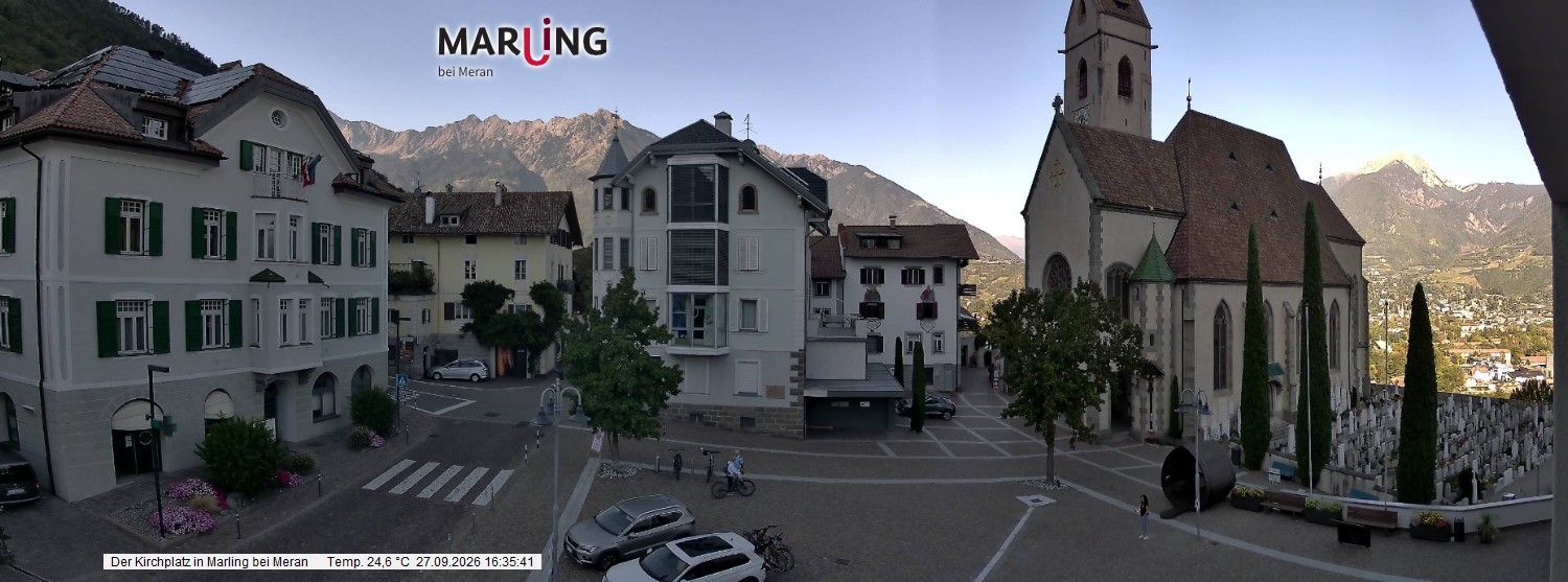 Archived image Webcam Marling - Piazza Chiesa