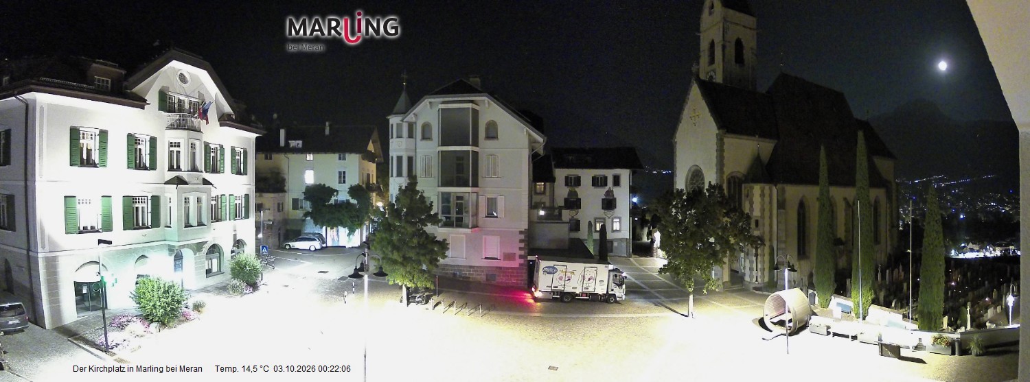 Archived image Webcam Marling - Piazza Chiesa
