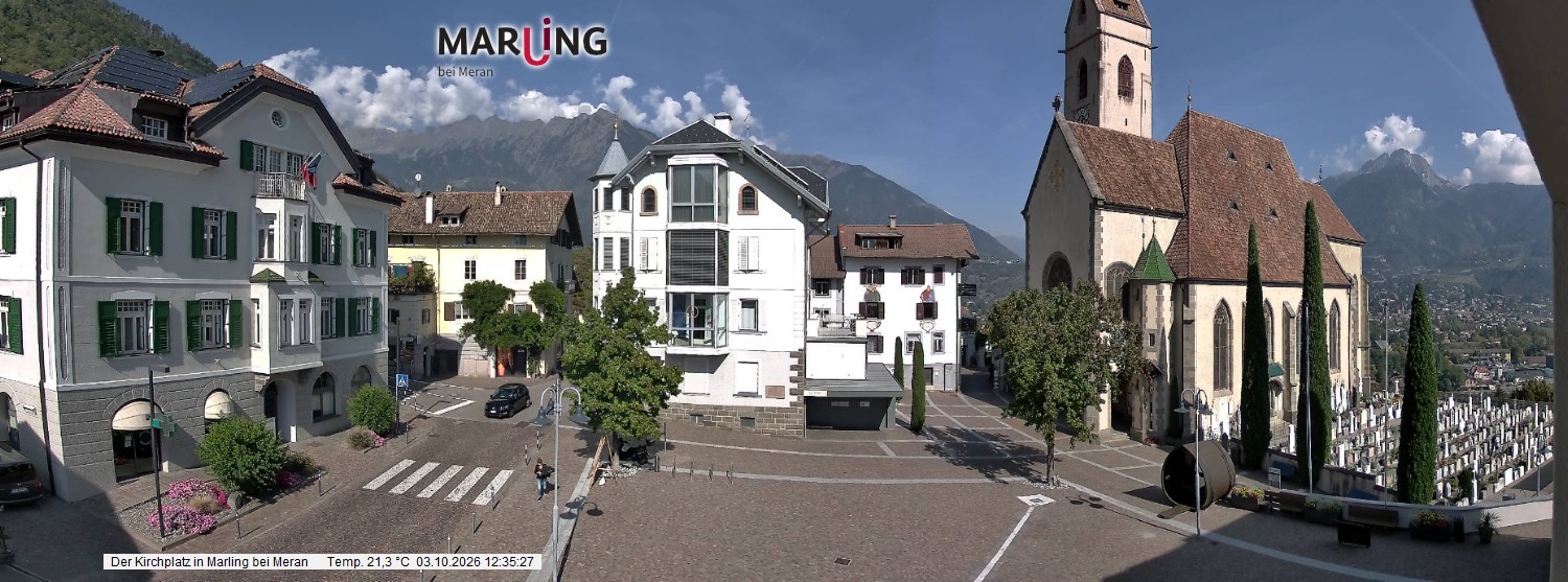 Archived image Webcam Marling - Piazza Chiesa