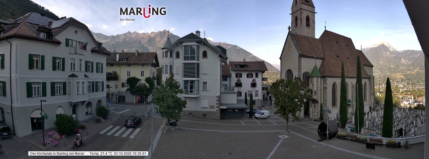 Archived image Webcam Marling - Piazza Chiesa
