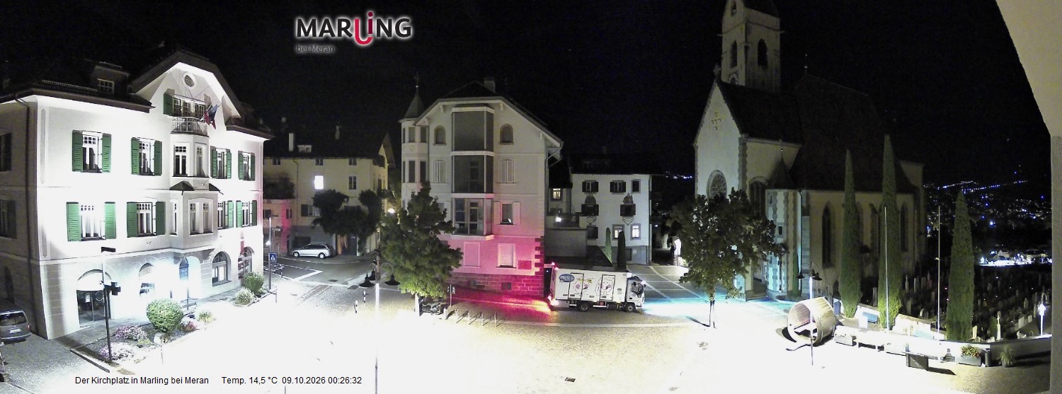 Archived image Webcam Marling - Piazza Chiesa