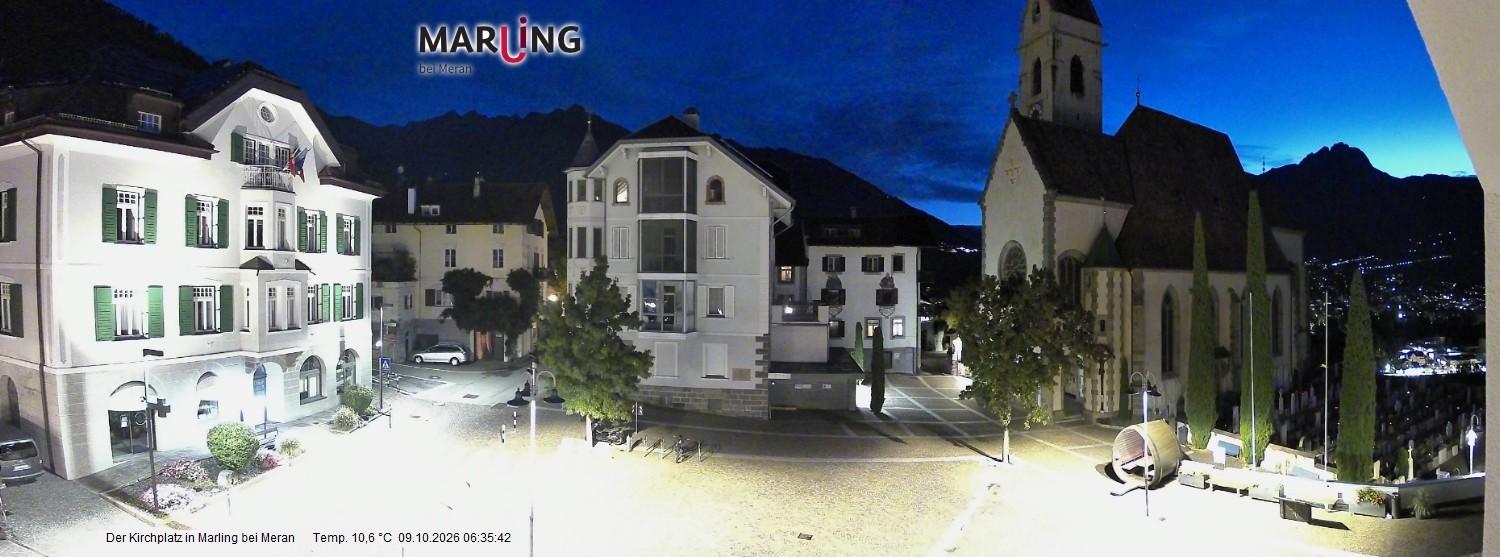 Archived image Webcam Marling - Piazza Chiesa