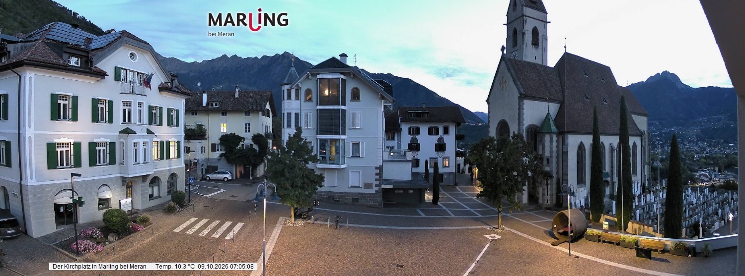 Archived image Webcam Marling - Piazza Chiesa