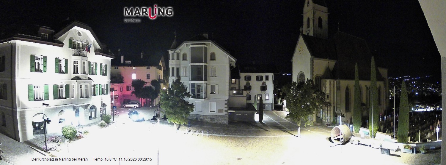Archived image Webcam Marling - Piazza Chiesa