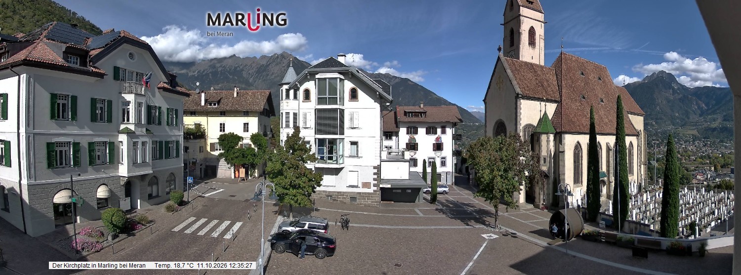 Archived image Webcam Marling - Piazza Chiesa