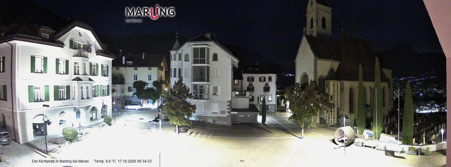 Archived image Webcam Marling - Piazza Chiesa