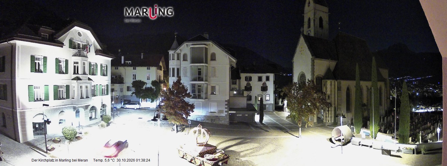 Archived image Webcam Marling - Piazza Chiesa