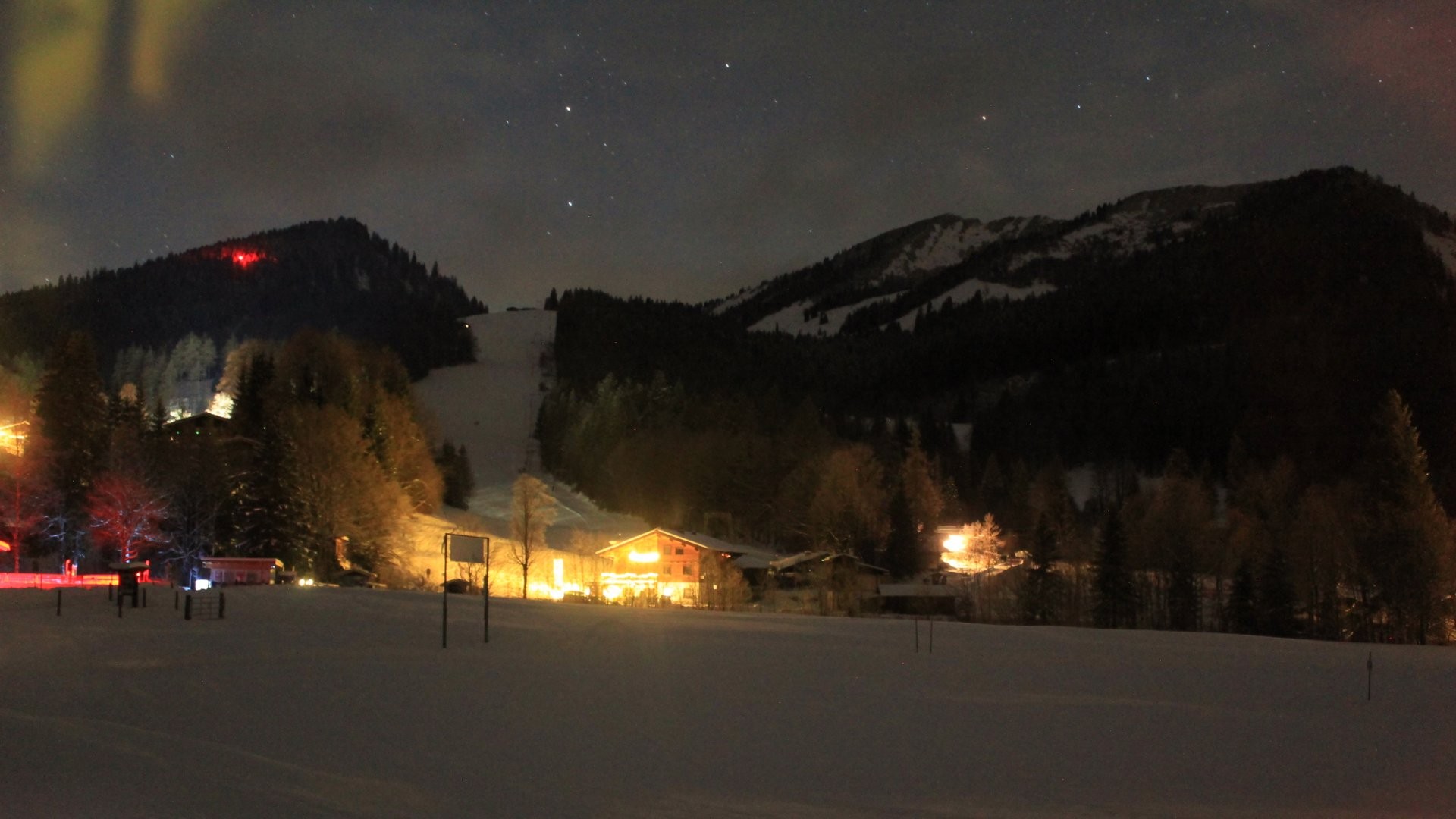 Archiv Foto Webcam Unken: Heutal Bergstation