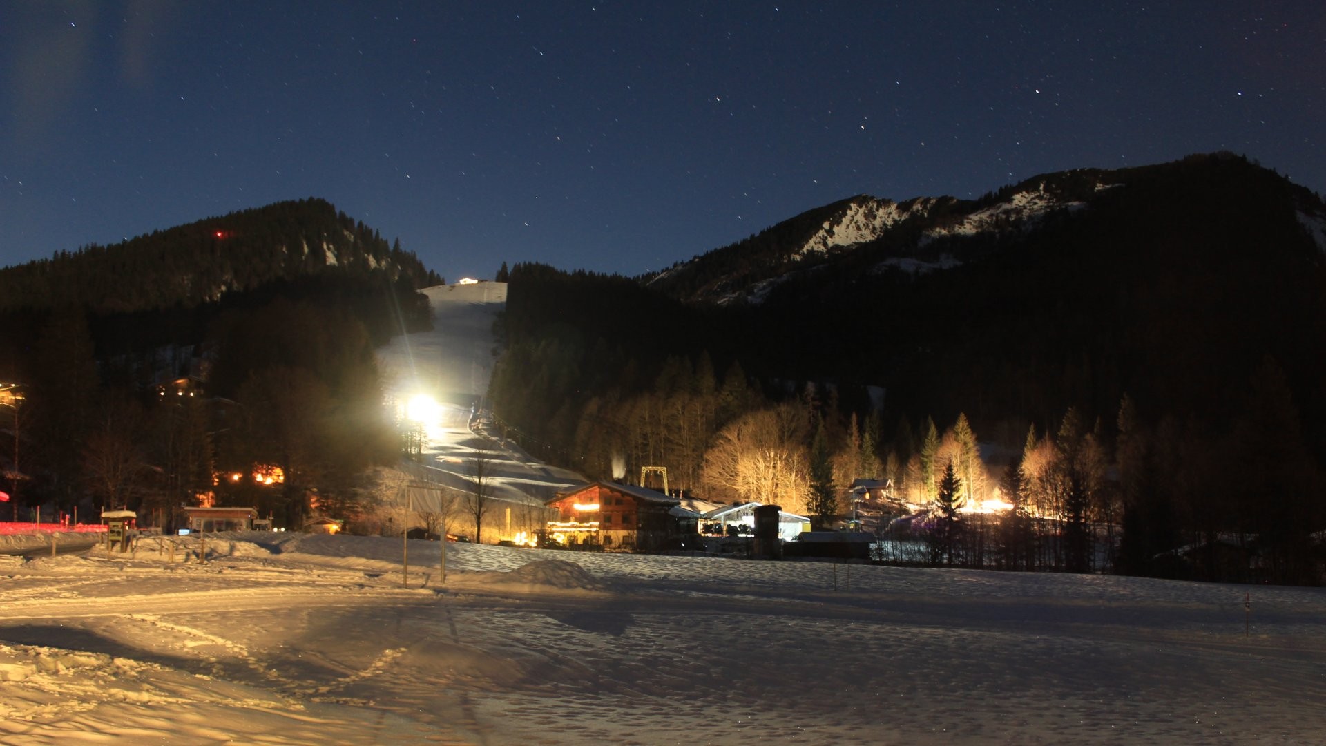 Archiv Foto Webcam Unken: Heutal Bergstation