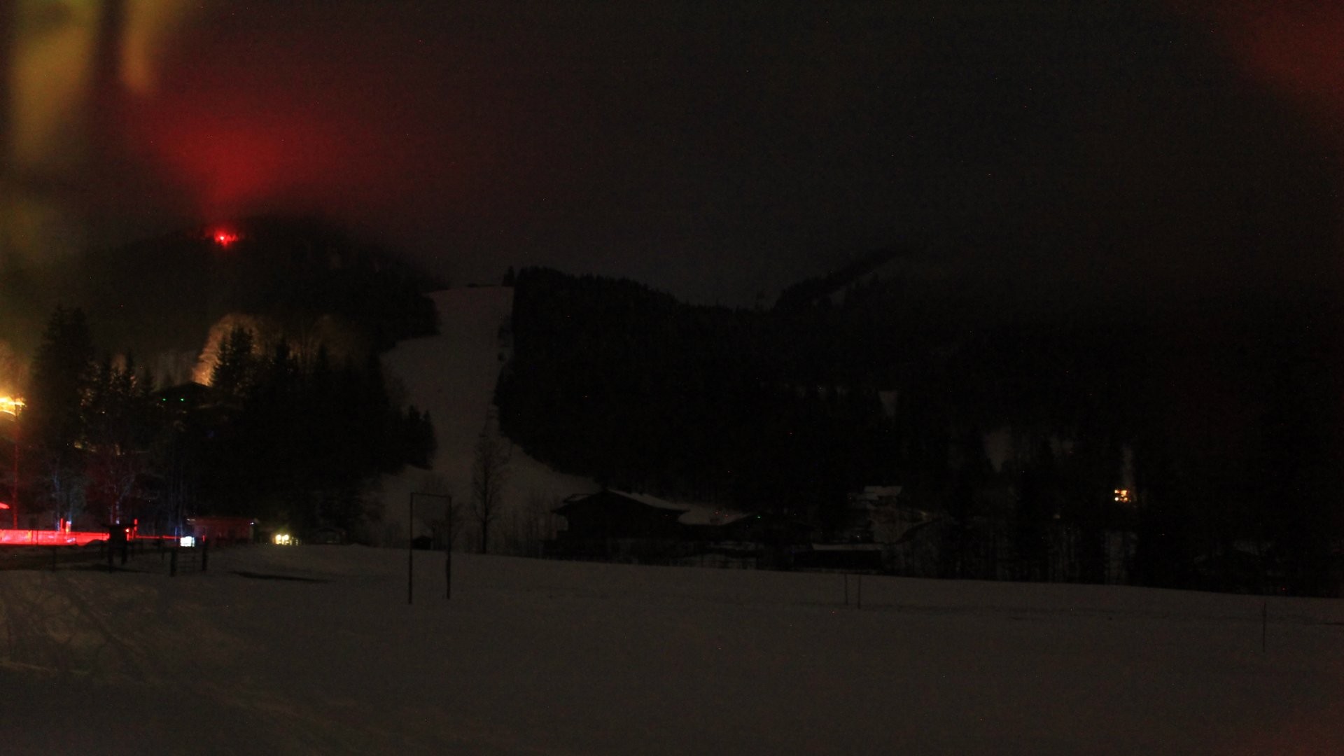 Archived image Webcam Unken: Heutal Mountain