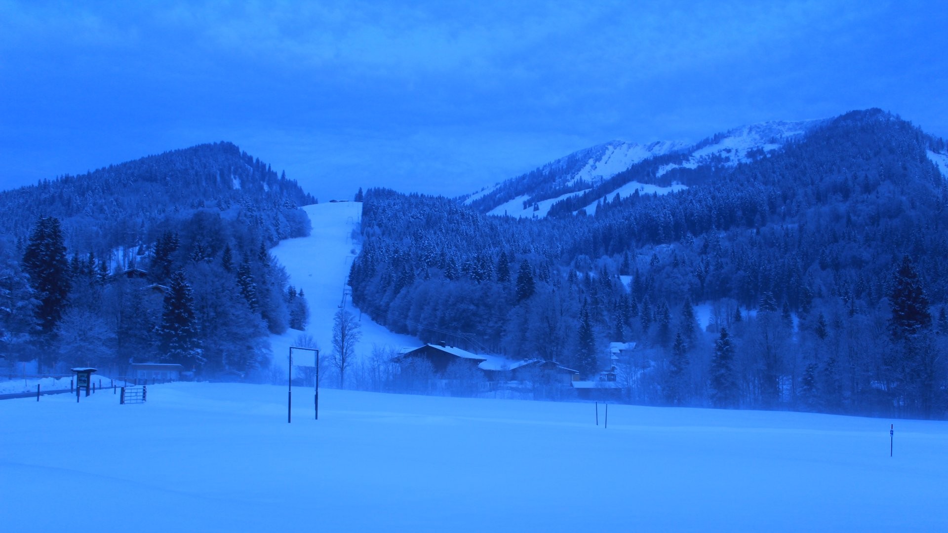 Archiv Foto Webcam Unken: Heutal Bergstation