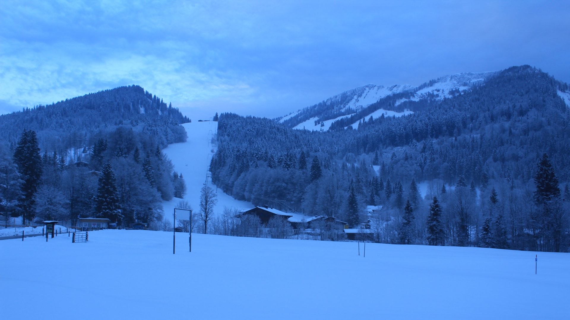 Archiv Foto Webcam Unken: Heutal Bergstation