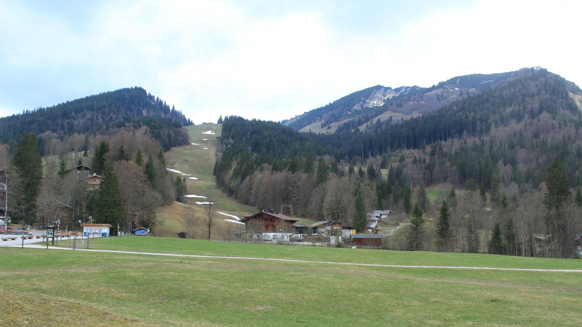 Archiv Foto Webcam Unken: Heutal Bergstation