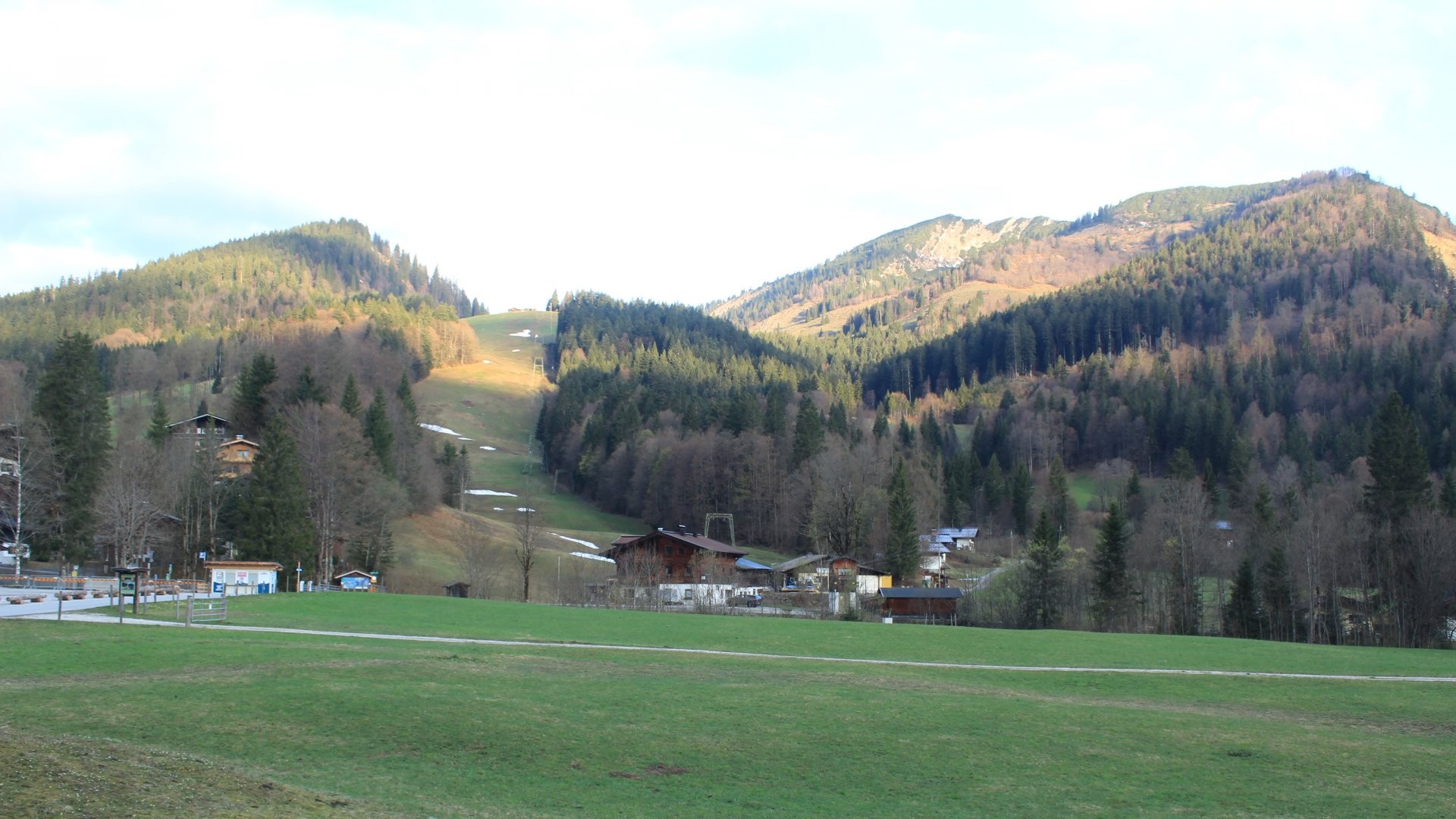 Archiv Foto Webcam Unken: Heutal Bergstation