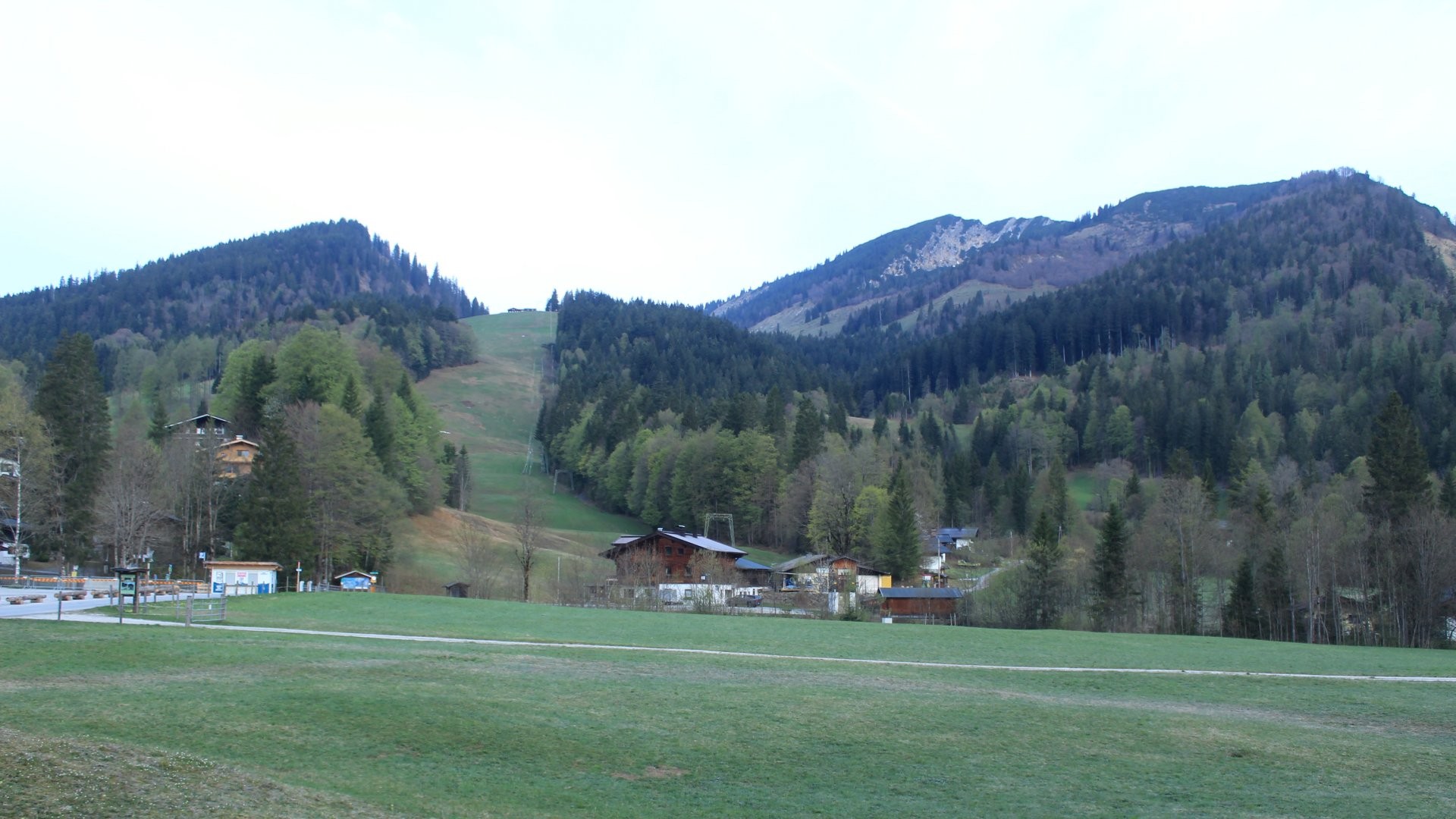 Archiv Foto Webcam Unken: Heutal Bergstation