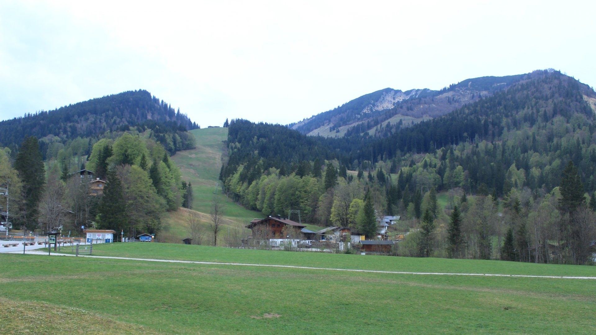 Archiv Foto Webcam Unken: Heutal Bergstation